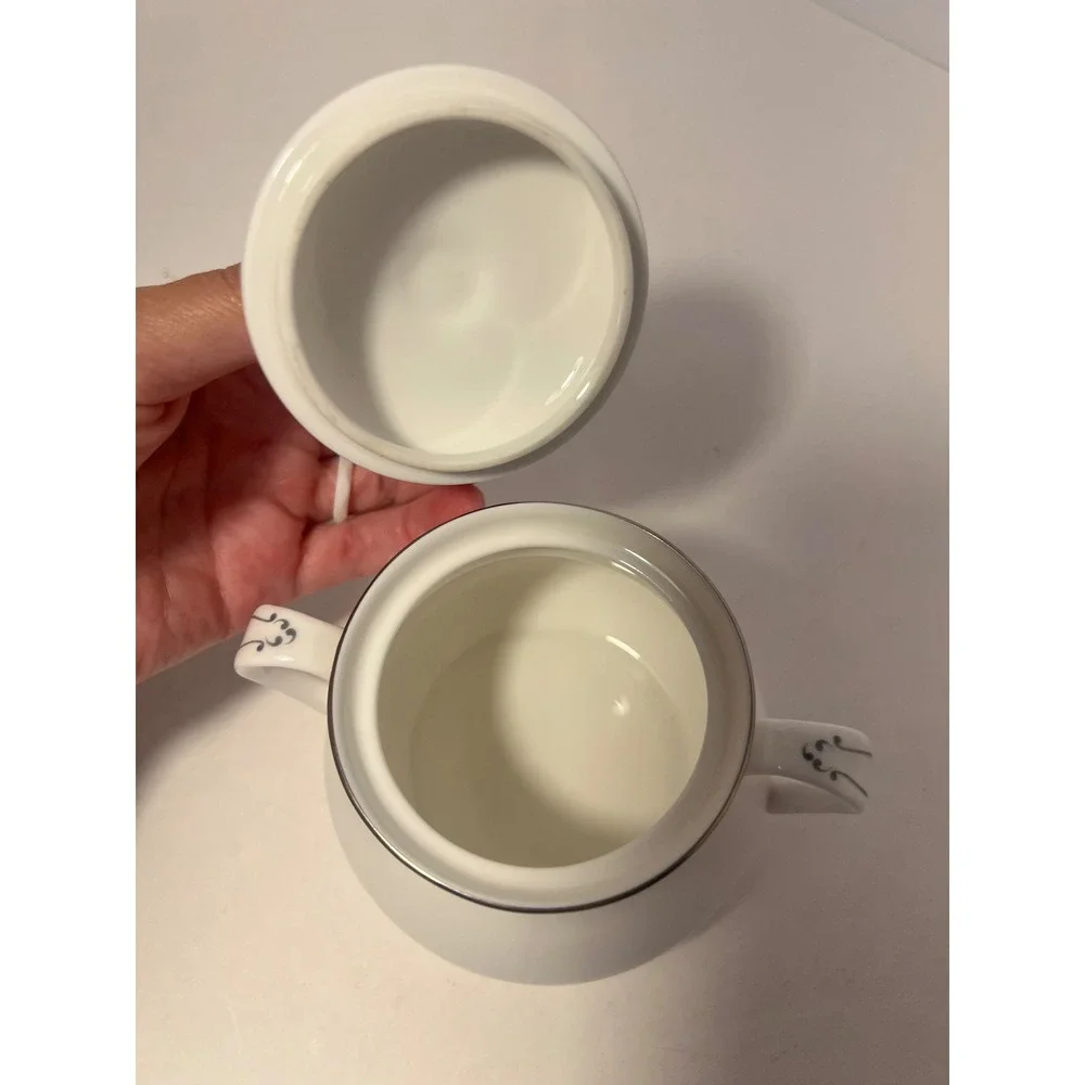 Royal Doulton Coronet H4947 Sugar Bowl and Creamer Set Platinum Trim Bone China